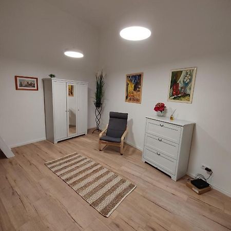 Calm, Artistic Apartment 9Th Distric Central City บูดาเปสต์ ภายนอก รูปภาพ